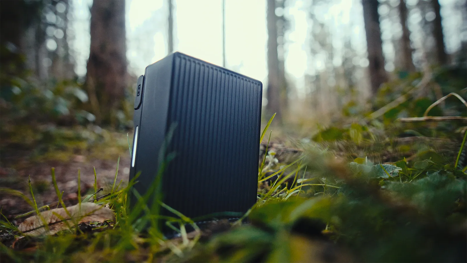 Wide behind the scenes of K&F Concept brand reel production